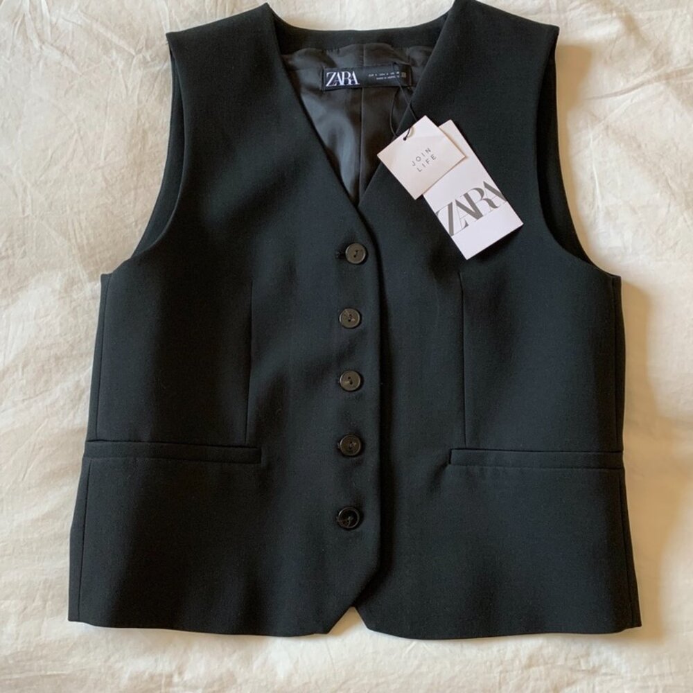 Zara Women's Elegant Black Buttoned Vest